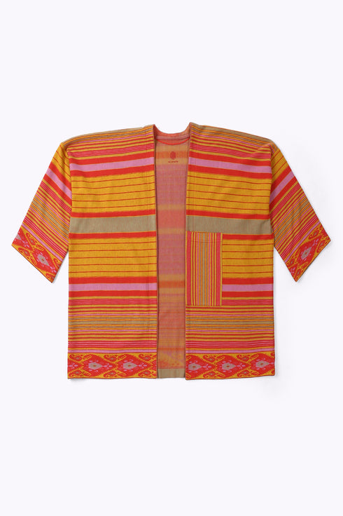 Free size jacket with one front pocket